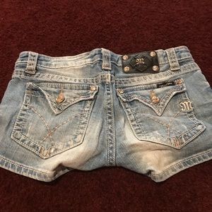 MISS ME SHORTS
